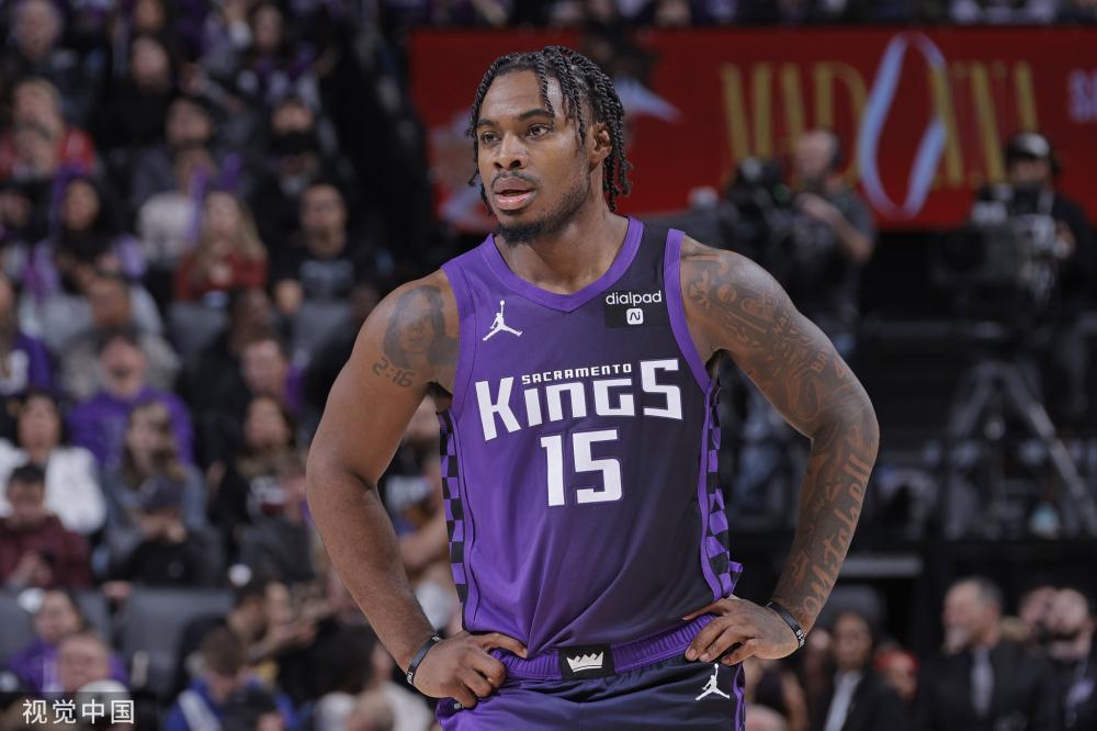 迷感到失望 迷感到失望