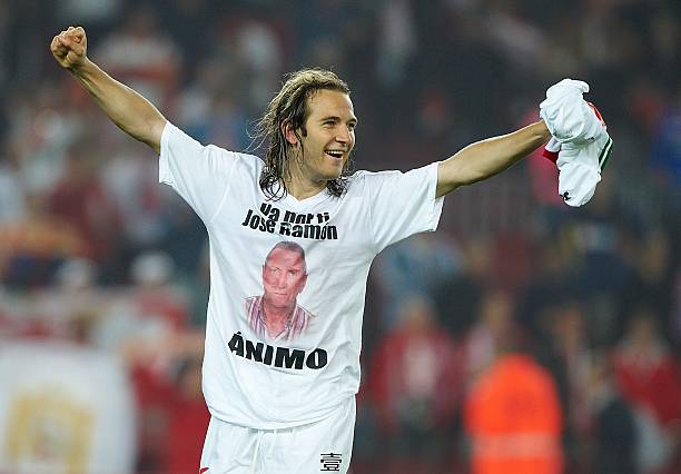 进攻更加立 进攻更加立